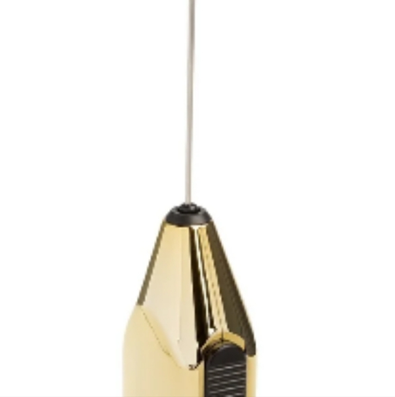 Paris Hilton | Kitchen | New Paris Hilton Electric Frother Handheld ...